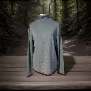 Title Nine Roll Neck Lightweight Sweater Women’s Size Medium Gorpcore